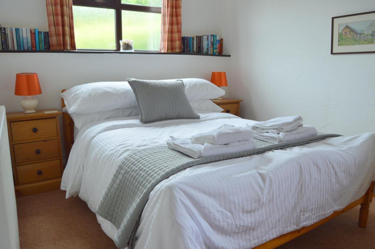 Shipload Cottage Hartland Kültér fotó